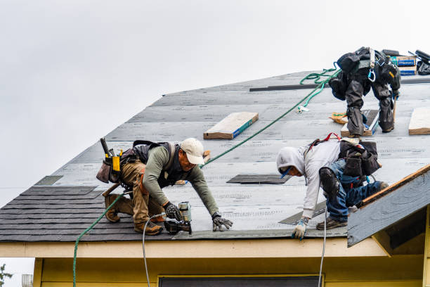 Professional Roofing technician working in Harwinton, CT